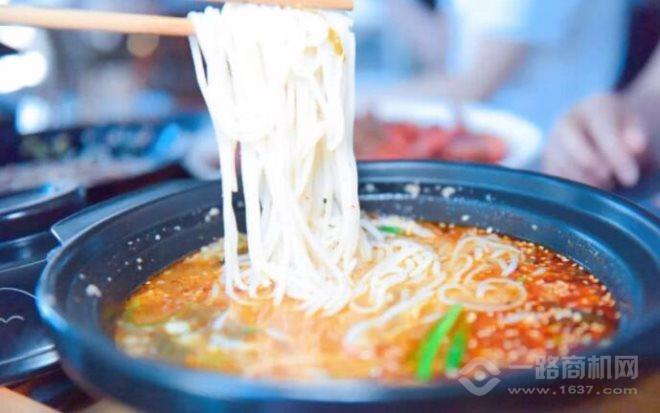 萝卜头小锅米线