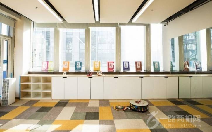 蘑菇音乐国际早教