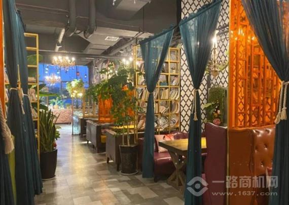 暮光之城复合餐吧