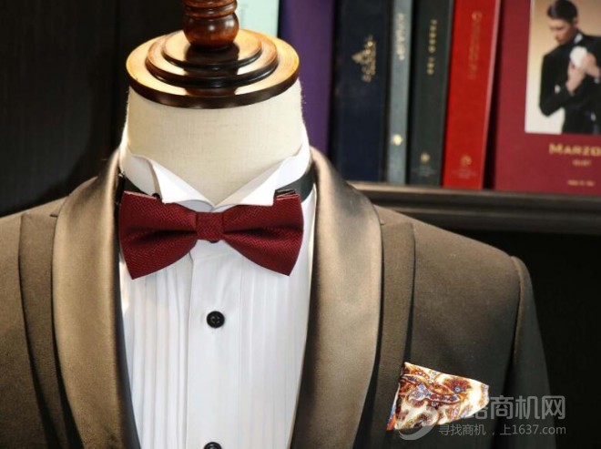 浪比時(shí)服裝加盟