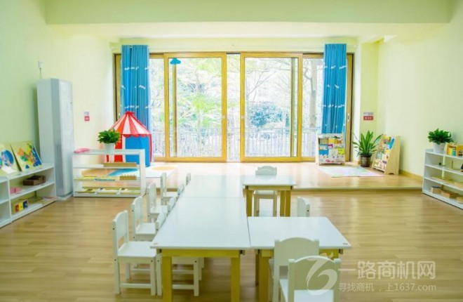 多乐小熊日托早教加盟 多乐小熊日托早教加盟