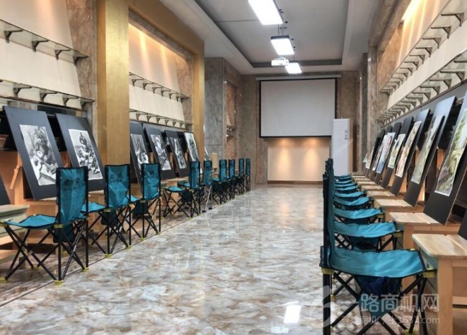 南北美术培训加盟