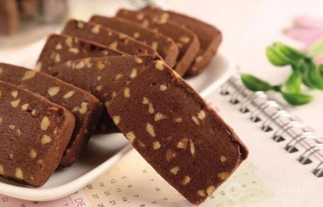 小資小味進口零食加盟