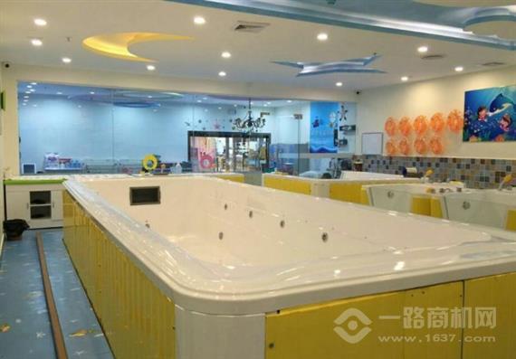 萌动宝贝亲子游泳馆