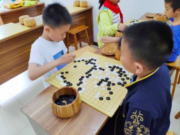 宇凰国艺成长中心