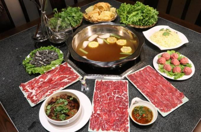 牛痴潮汕牛肉火锅