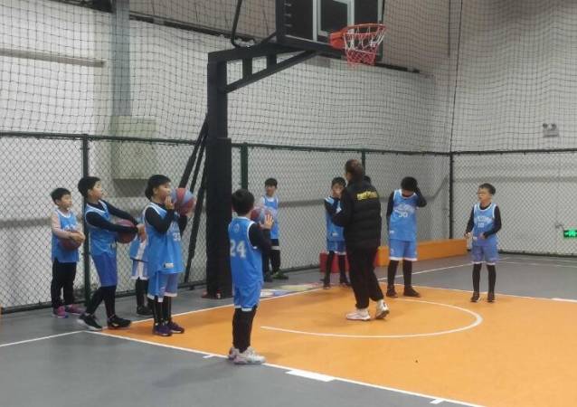 希奥篮球大联盟