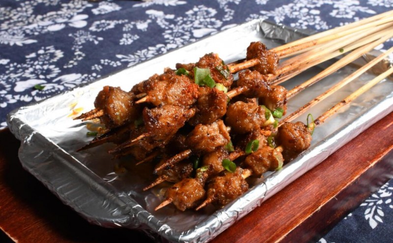 串亭烧烤居酒屋 串亭烧烤居酒屋