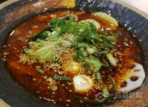 秤星蔡師傅冒菜