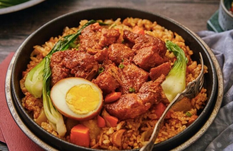 偶遇飯先森干鍋燜飯加盟