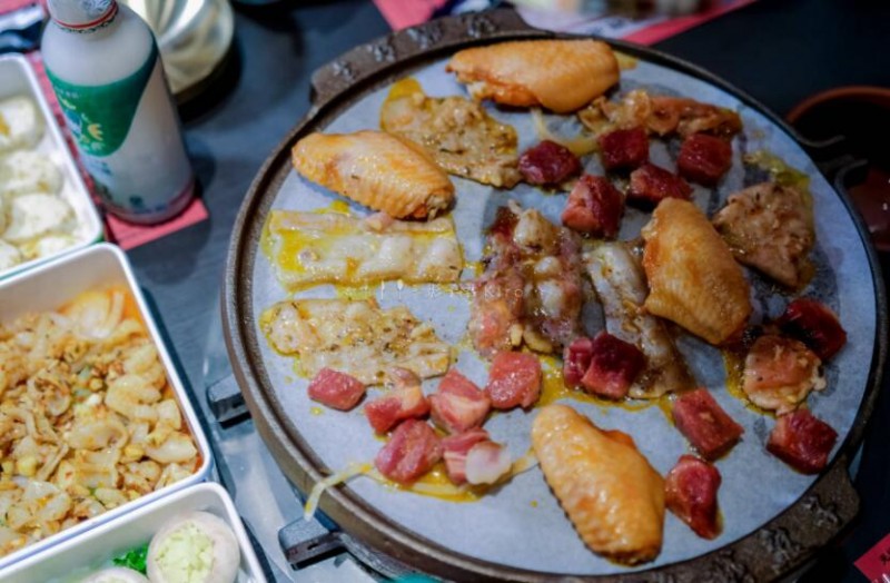 金瀚城自助烤肉加盟