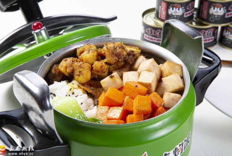 飯大圣元氣燜飯加盟