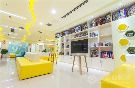 乐模机器人中心