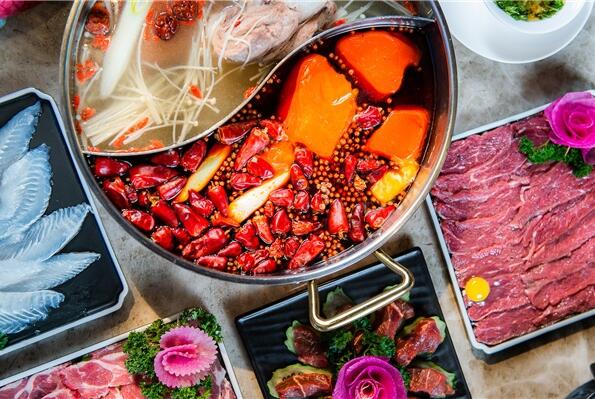 捞锅坝子老火锅加盟