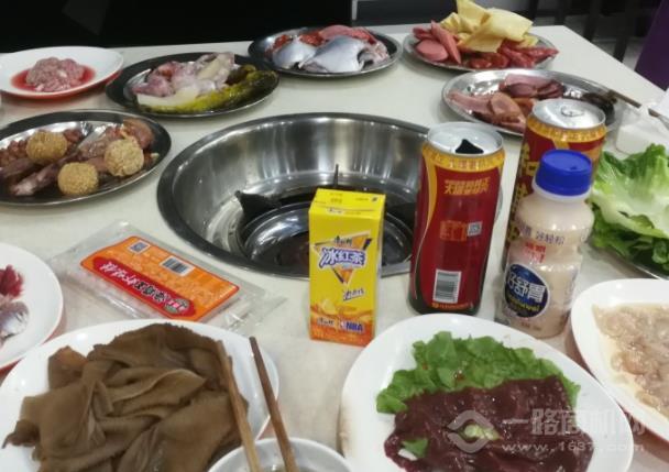 美琪自助火鍋加盟