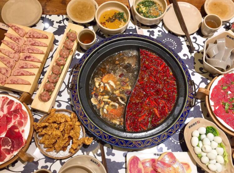 捞锅坝子老火锅加盟