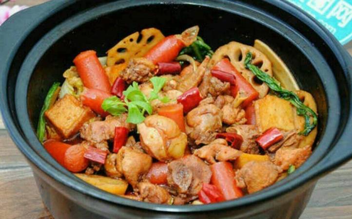 口齿留香鸡公煲