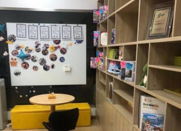 萌萌码青少儿编程