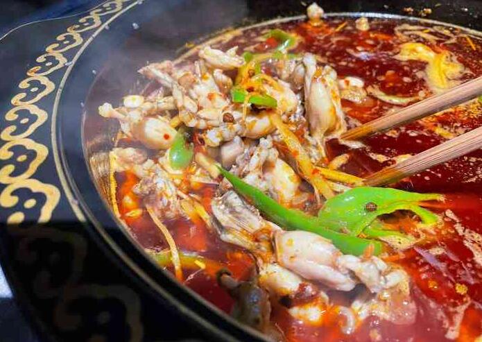 跳三跳田雞火鍋加盟