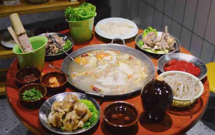 谈情怀羊肉馆加盟