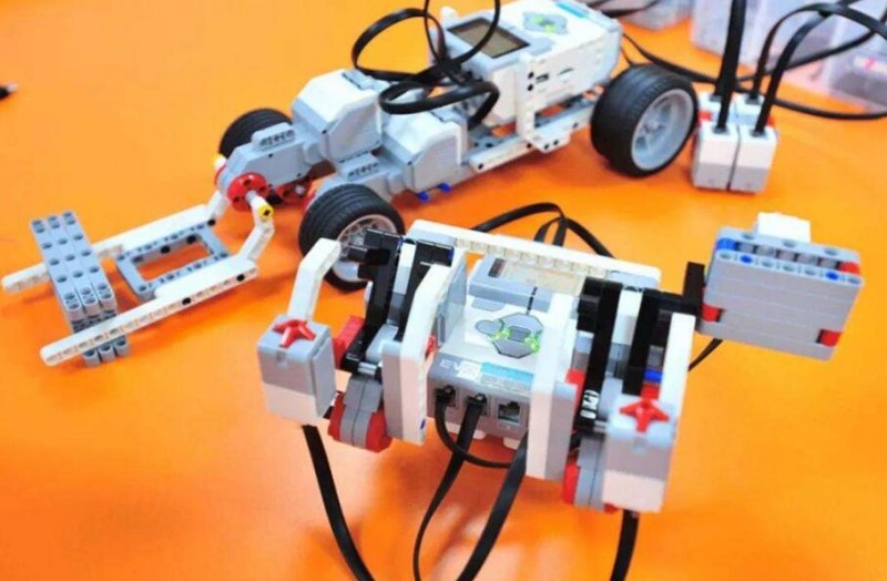 子期机器人编程教育加盟