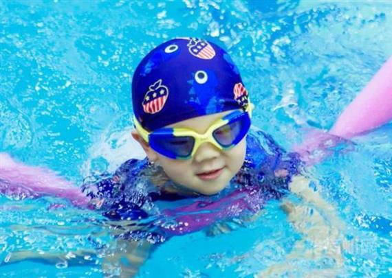 贝瑞特亲子游泳