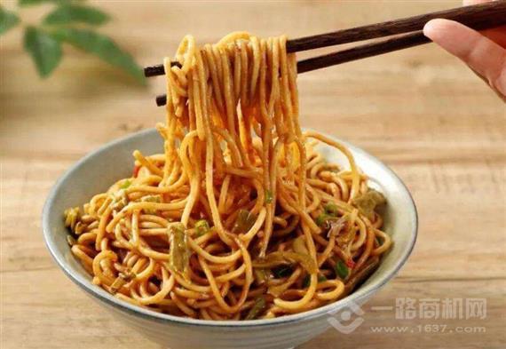 欢艳牛肉热干面