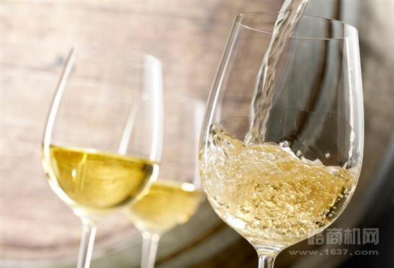 霞多丽白葡萄酒