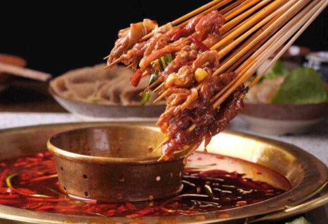 门口儿小扁担串串香加盟 门口儿小扁担串串香加盟