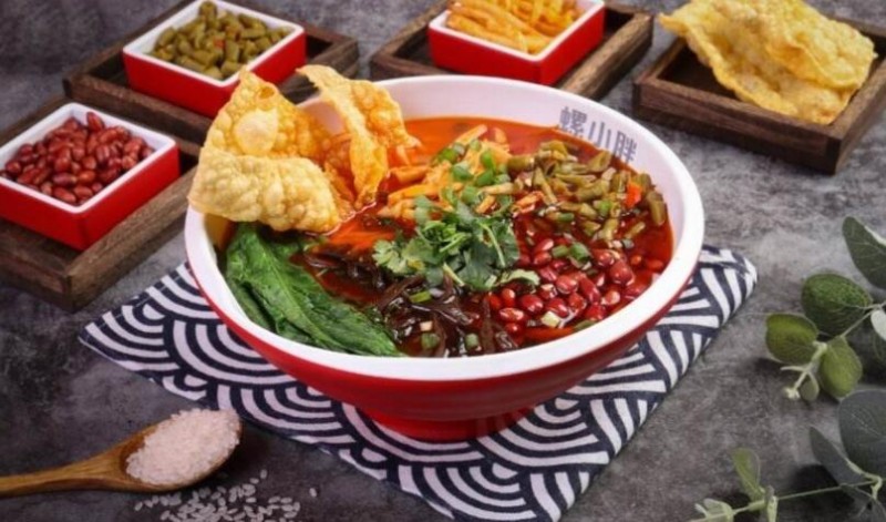 螺小胖柳州螺螄粉加盟