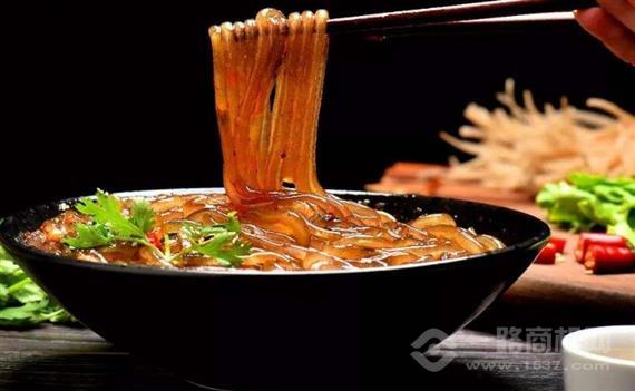 粉校长泡菜酸辣粉