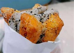 費爺油條包麻糍