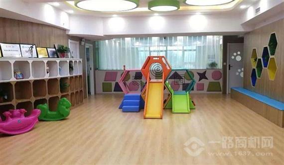 砺剑国际少儿口才