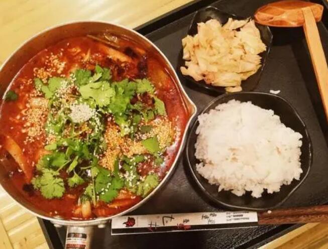 牛燈影冒菜加盟