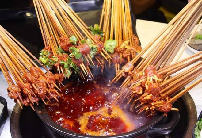 江小串串串香火锅