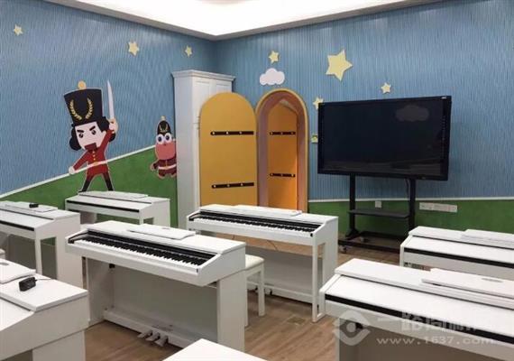 小飞象国际高端钢琴学校