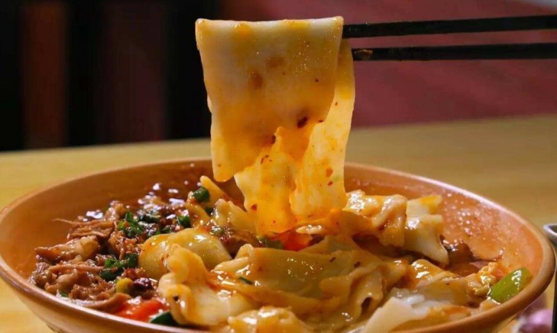 老碗盛陕西面馆