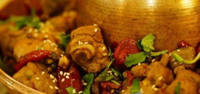 億鼎燴豬肚雞火鍋 億鼎燴豬肚雞火鍋