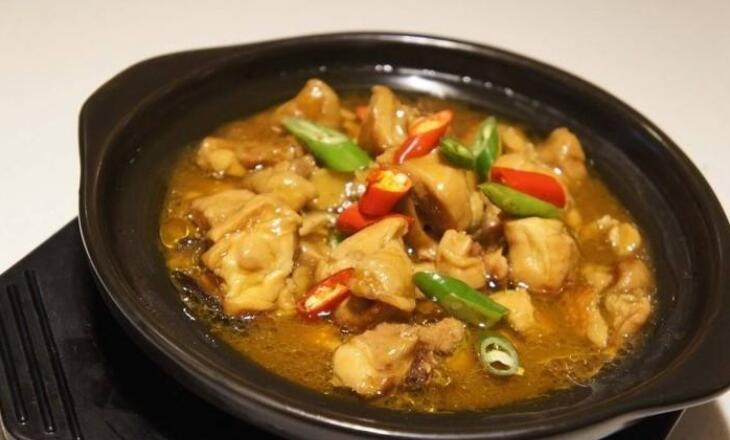 泉昕黄焖鸡米饭加盟