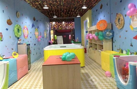 爱丽宝贝婴儿游泳馆