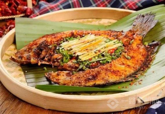 香茅草烤鱼