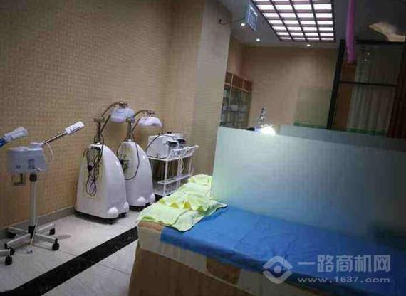 吟颜堂祛斑祛痘研究所