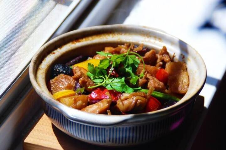 彭德凯黄焖鸡米饭加盟