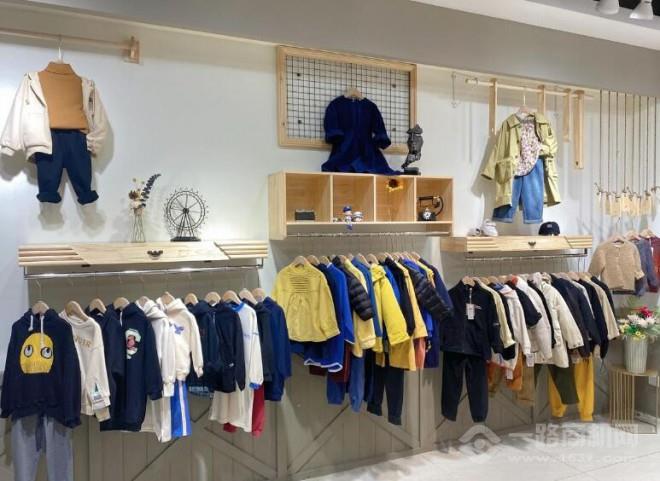 貝卡爾小豬童裝