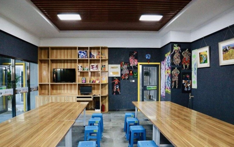 瞳彩少兒美術(shù)