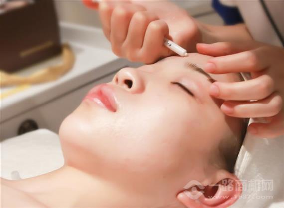 依莲净祛痘祛斑