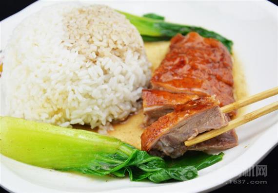 隆红秘制烧鸭饭