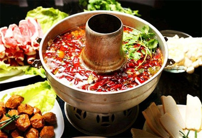 漁滿艙重慶火鍋加盟
