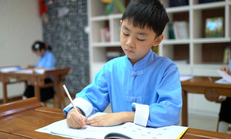 童宇文化趣拼书法