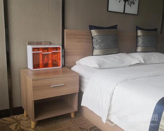 趣朵拉酒店成人用品柜